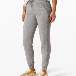 Lululemon Sherpa Jogger
